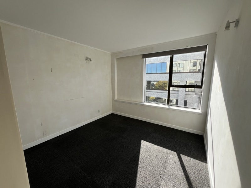 42/70 Hobson Street, Thorndon, Wellington - Carousel 8