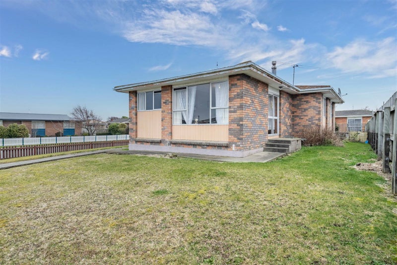 72 Kilmarnock Avenue, Strathern, Invercargill - Carousel 1