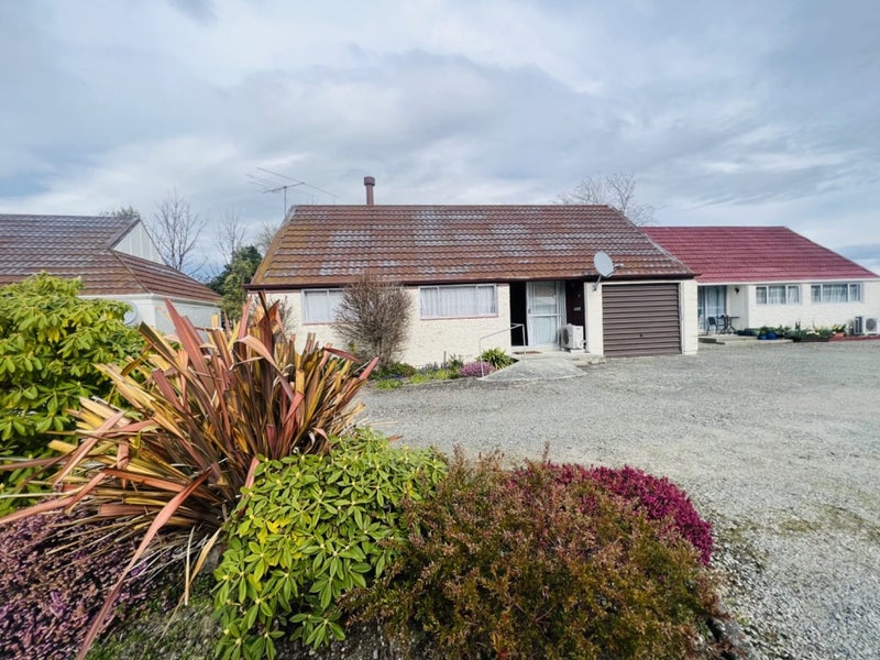 2/56 MacKenzie Avenue, Woolston, Christchurch - Carousel 1