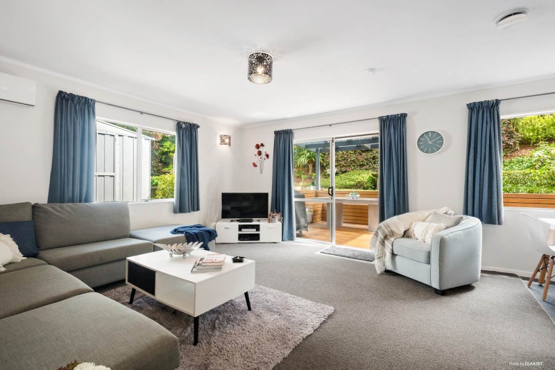 1/19 Fernwood Grove, Bayview, Auckland - Carousel 2