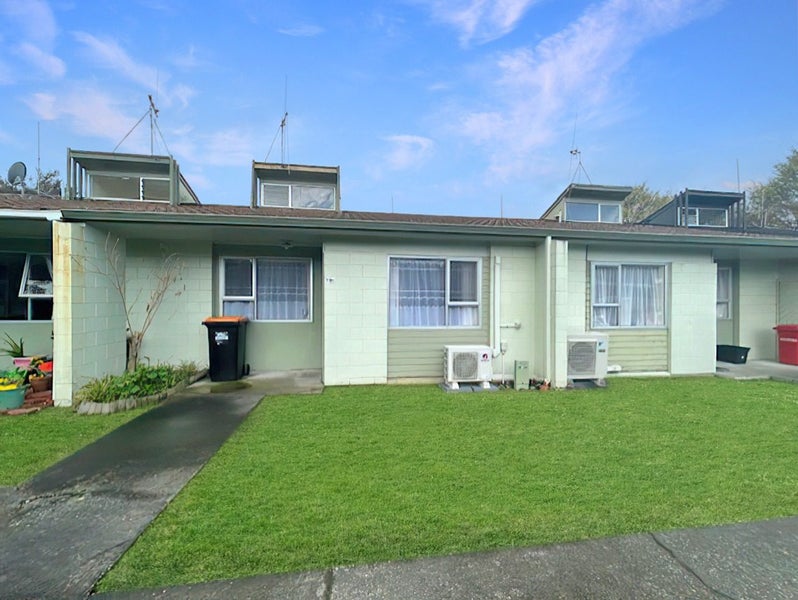19C Churchill Avenue, Hokowhitu, Palmerston North - Carousel 1