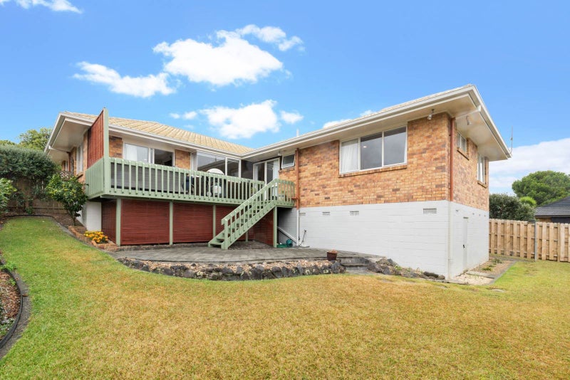 3/15 Summermist Drive, Northpark, Auckland - Carousel 21