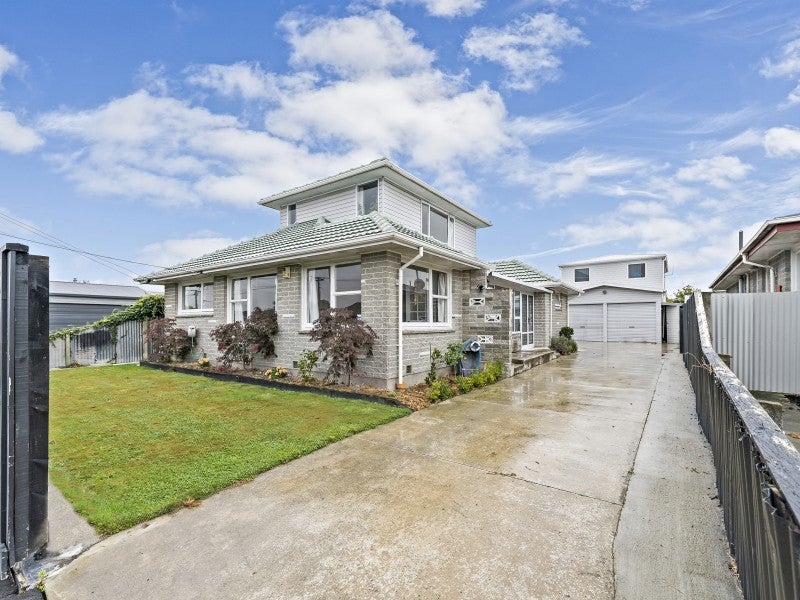 83 Cotswold Avenue, Bishopdale, Christchurch - Carousel 1