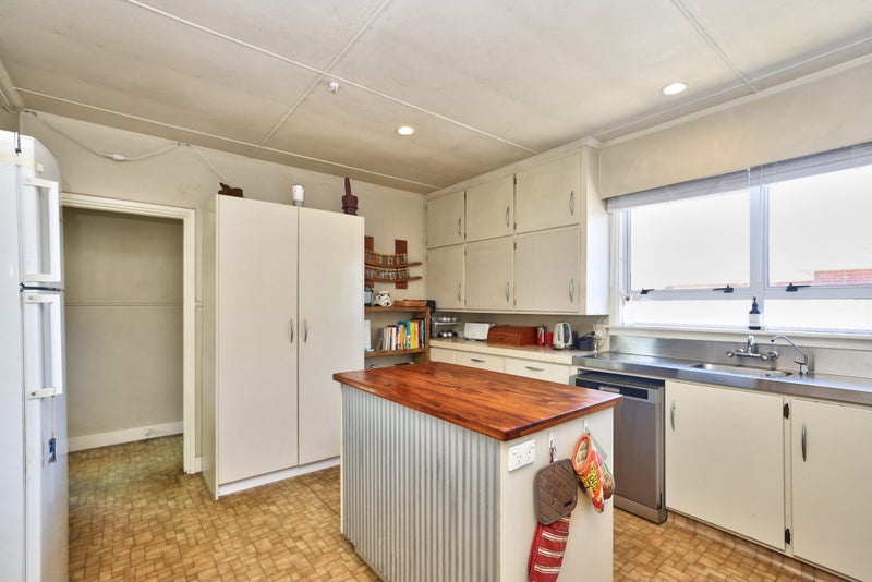 8 Clark Street, Allenton, Ashburton - Carousel 2