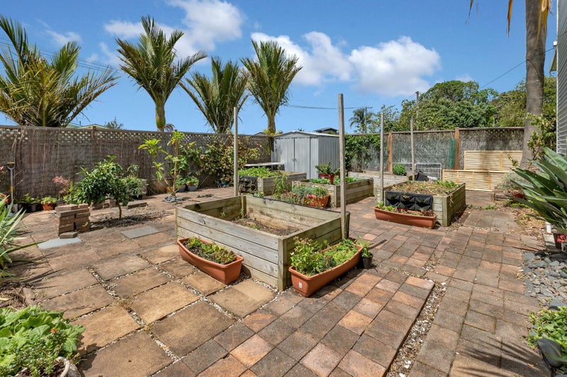 3 Lincoln Place, Kamo, Whangarei - Carousel 28