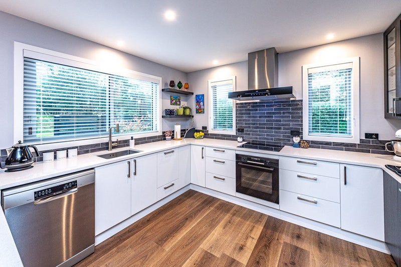 3A Pickwick Road, Otamatea, Whanganui - Carousel 2