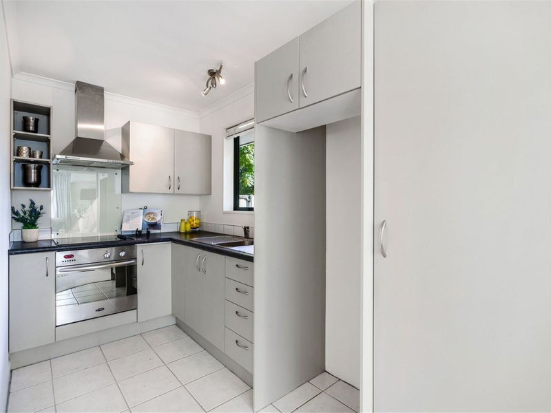 2/385 Barrington Street, Spreydon, Christchurch - Carousel 2