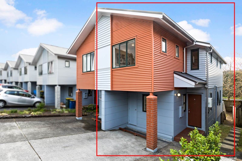 1826/10 John Jennings Drive, Oteha, Auckland - Carousel 1