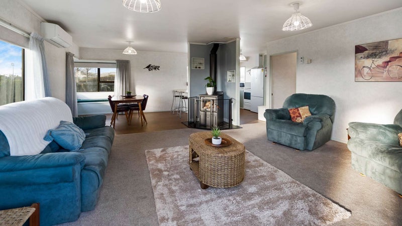 44 Dickens Street, Owhata, Rotorua - Carousel 2