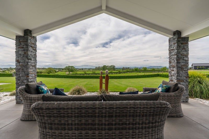 1/3116 Cambridge Road, Rotoorangi - Carousel 1