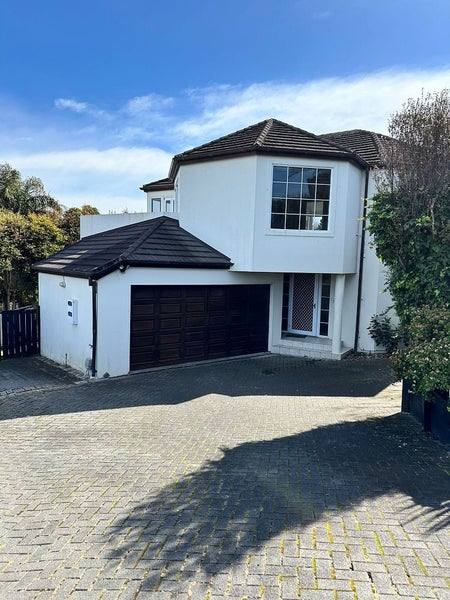 2/13 Markham Place, Bucklands Beach, Auckland - Carousel 2