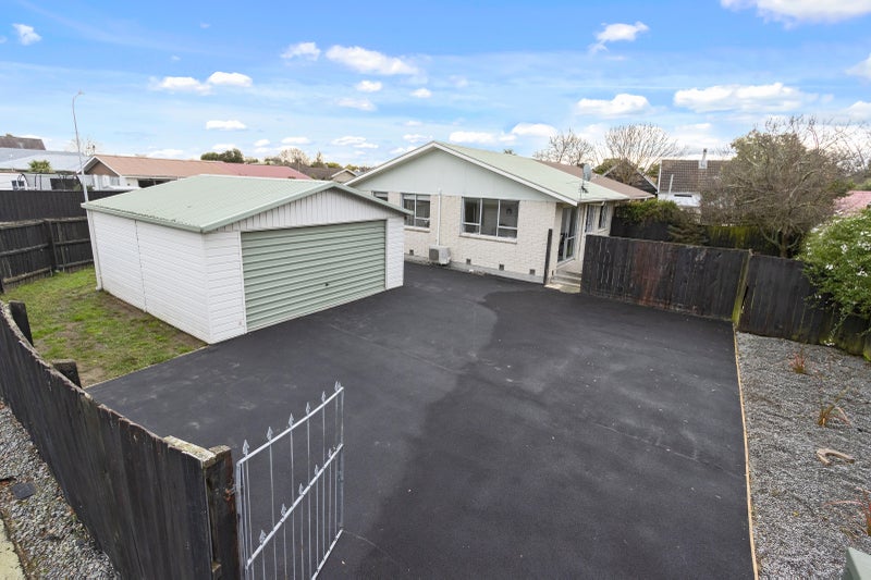1/29 Ashwood Street, PARKLANDS, CHRISTCHURCH - Carousel 1