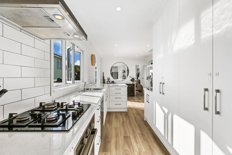 31 Cotton Street, Saint Johns, Auckland - Carousel 2