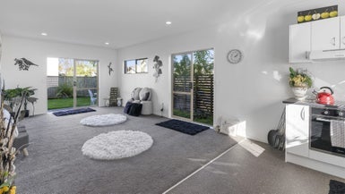 1 Butia Avenue, Henderson, Auckland - Carousel 1