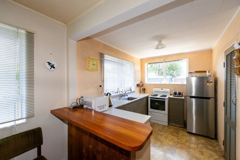 2B Lorne Place, Flaxmere, Hastings - Carousel 2