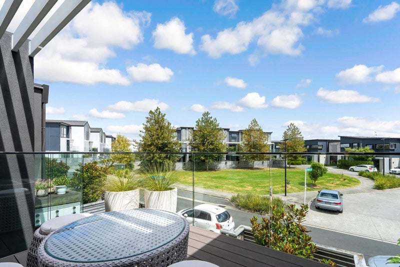 6 Pottery Crescent, Hobsonville, Auckland - Carousel 2