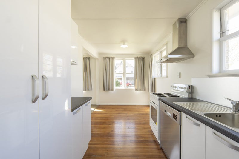 17 Dowding Street, Melville, Hamilton - Carousel 1