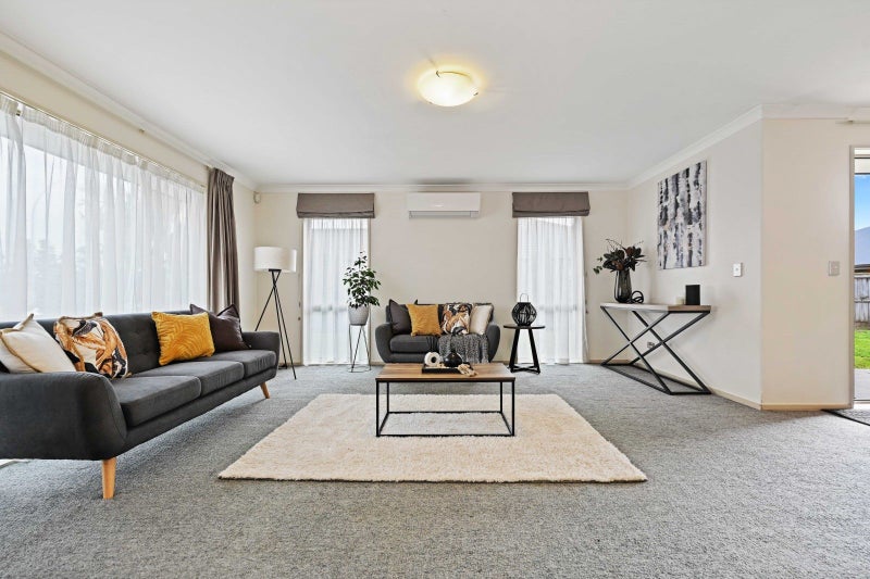 46 Thomas Road, Huntington, Hamilton - Carousel 2