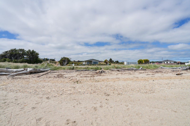 4 Mersey Street, Fortrose, Invercargill - Carousel 2