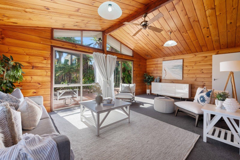 14 Petrie Street, Pomare, Rotorua - Carousel 1