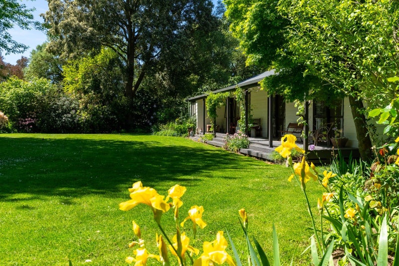 438 Two Chain Road, Christchurch - Carousel 1