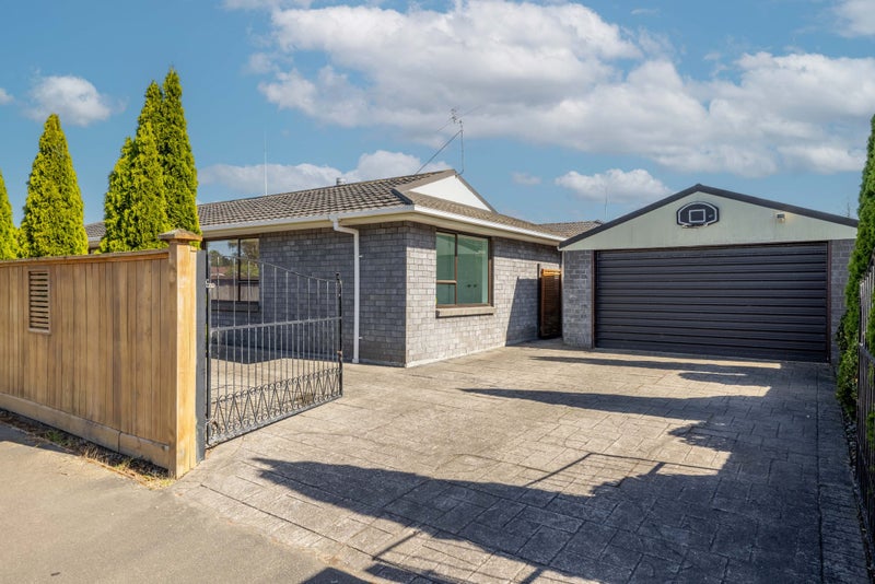 70 Royal Park Drive, Parklands, Christchurch - Carousel 2