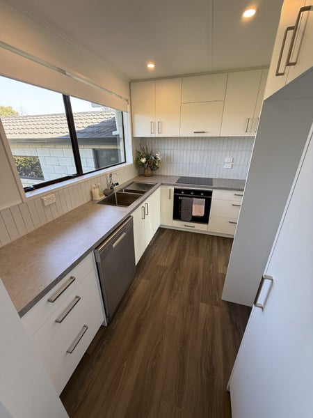 16 Sawdon Place, Gleniti, Timaru - Carousel 2