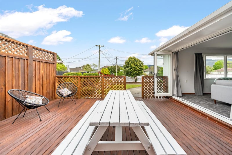 54 Routley Crescent, Elderslea, Upper Hutt - Carousel 2