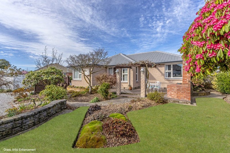7 Bellina Place, Broomfield, Christchurch - Carousel 1