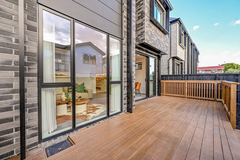 1 Galloway Crescent, Farm Cove, Auckland - Carousel 23