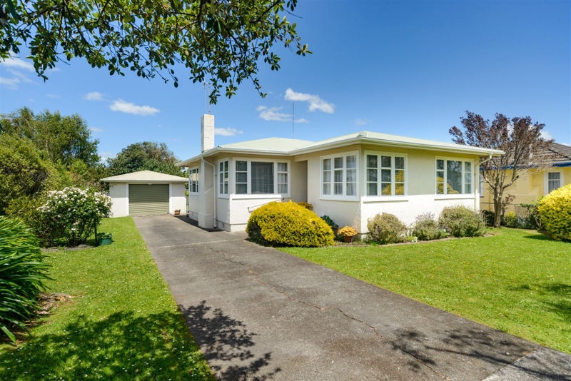 24 Kipling Street, Roslyn, Palmerston North - Carousel 1