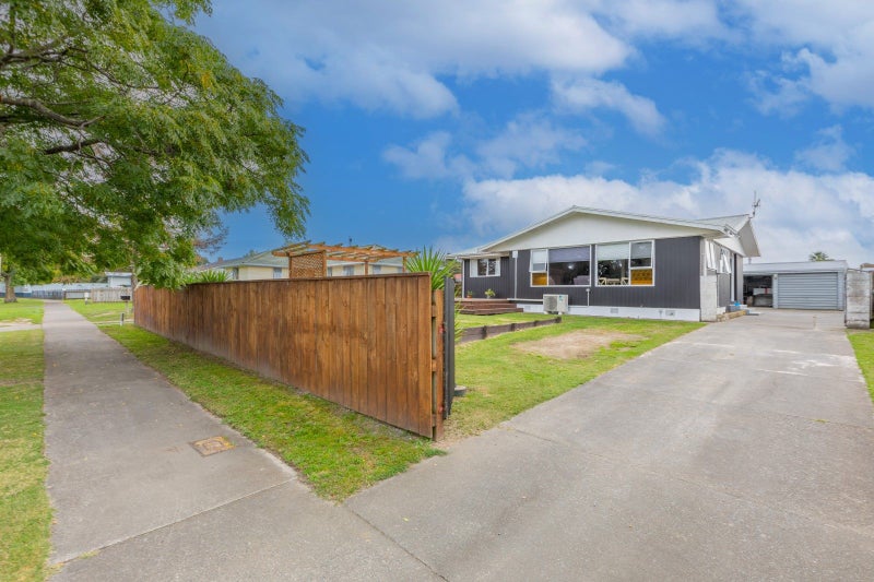 12 Berwick Street, Flaxmere, Hastings - Carousel 2