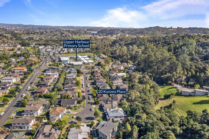 20 Kunzea Place, Greenhithe, Auckland - Carousel 2