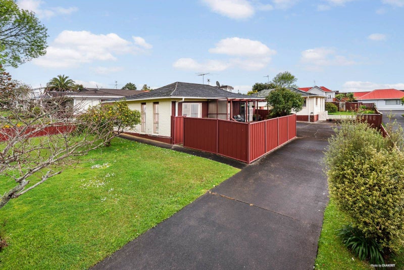 1/34 Matuhi Rise, Henderson, Auckland - Carousel 2