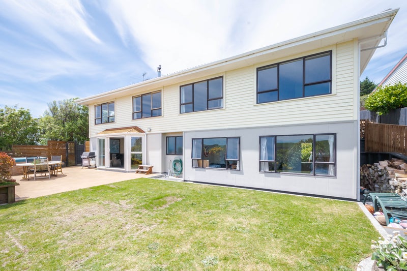 4 Montserrat Place, Grenada Village, Wellington - Carousel 2