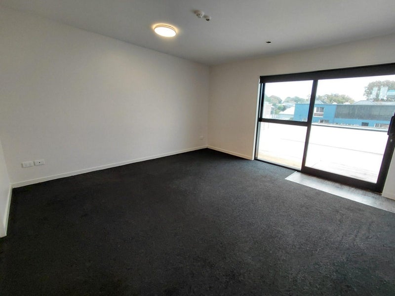 82 Riccarton Road, Riccarton, Christchurch - Carousel 2