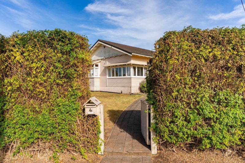 4 Boswell Street, Kamo, Whangarei - Carousel 2