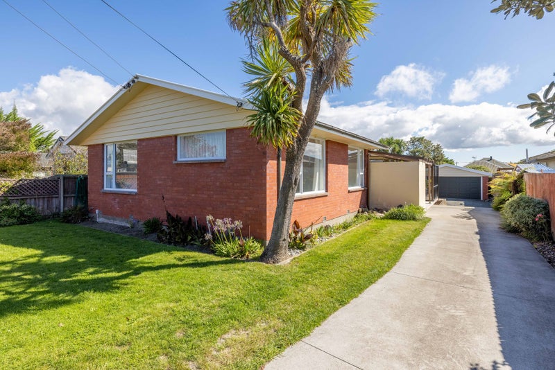 46 Pine Avenue, New Brighton, Christchurch - Carousel 1