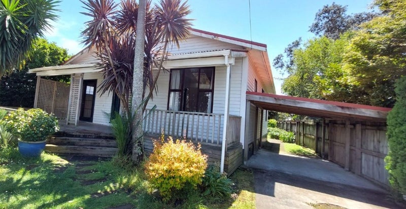 29 Paynters Avenue, Strandon, New Plymouth - Carousel 1