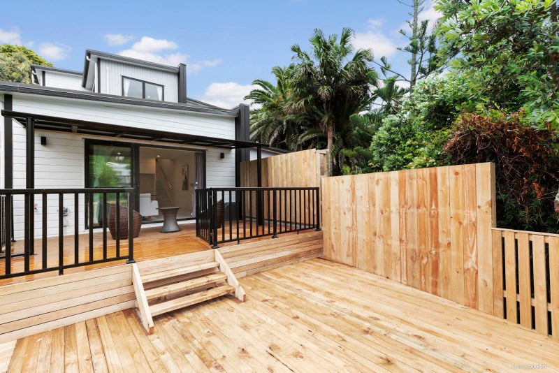 26A Segedin Place, Glenfield, Auckland - Carousel 2