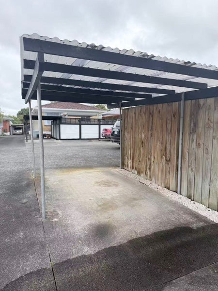 2/15 Heretaunga Avenue, Te Papapa, Auckland - Carousel 2