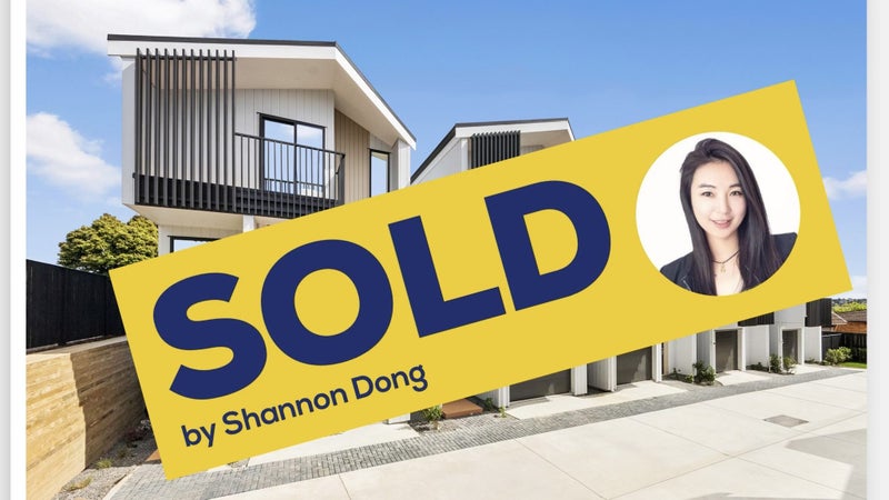 10E White Heron Drive, Massey, Auckland - Carousel 1