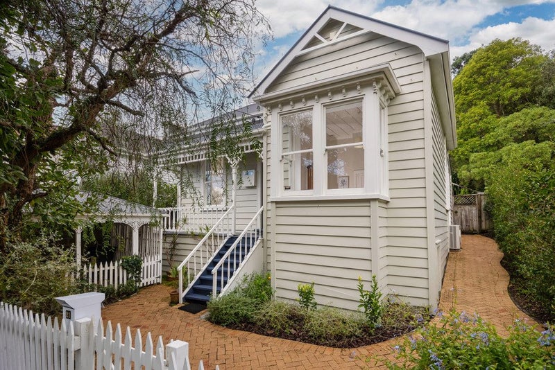 21 Bright Street, Eden Terrace, Auckland - Carousel 2