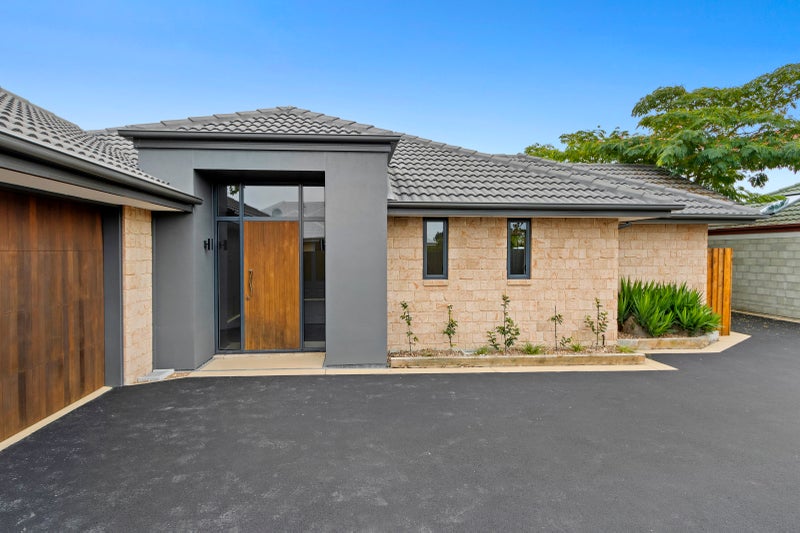 16 Linkwater Way, Parklands, Christchurch - Carousel 2