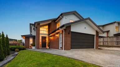 22 Alloway Street, Westgate, Auckland - Carousel 1