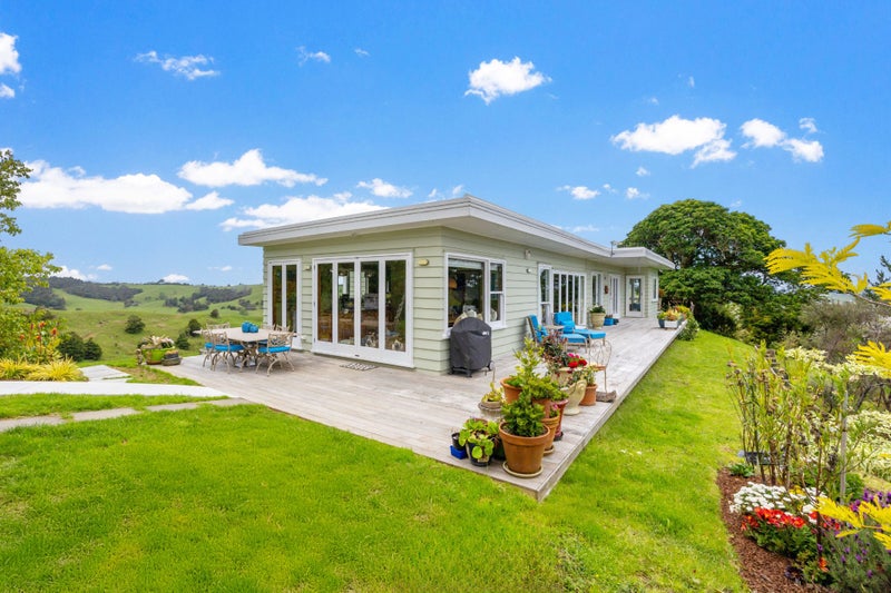 549 Matakana Valley Road, Matakana, Warkworth - Carousel 1