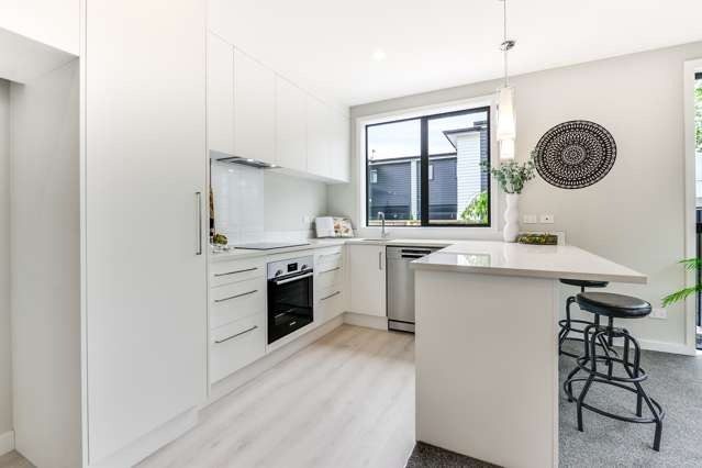 1/62 Queenwood Avenue, Queenwood, Hamilton - Carousel 2