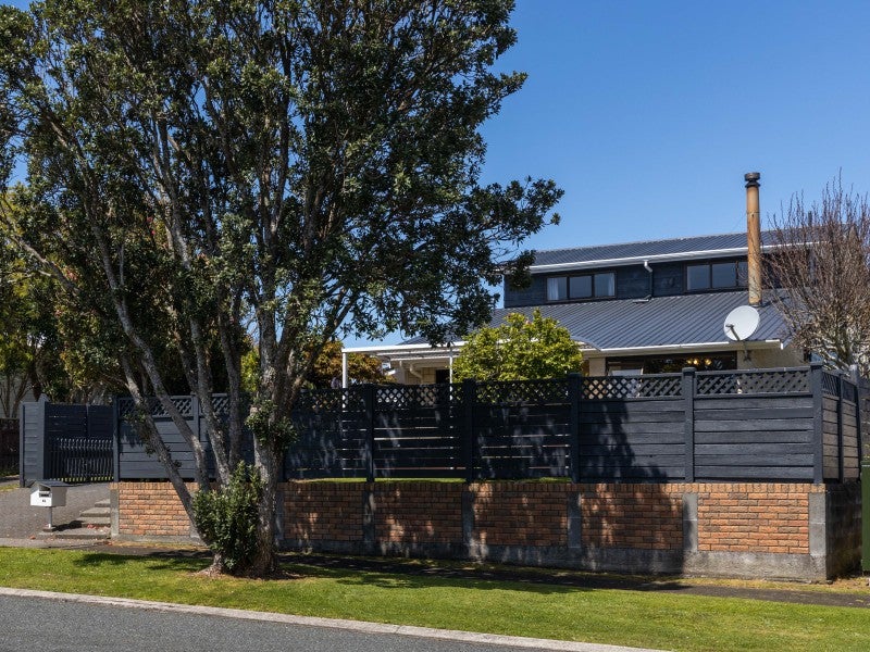40 Rahiri Street, Waitara, Waitara - Carousel 1