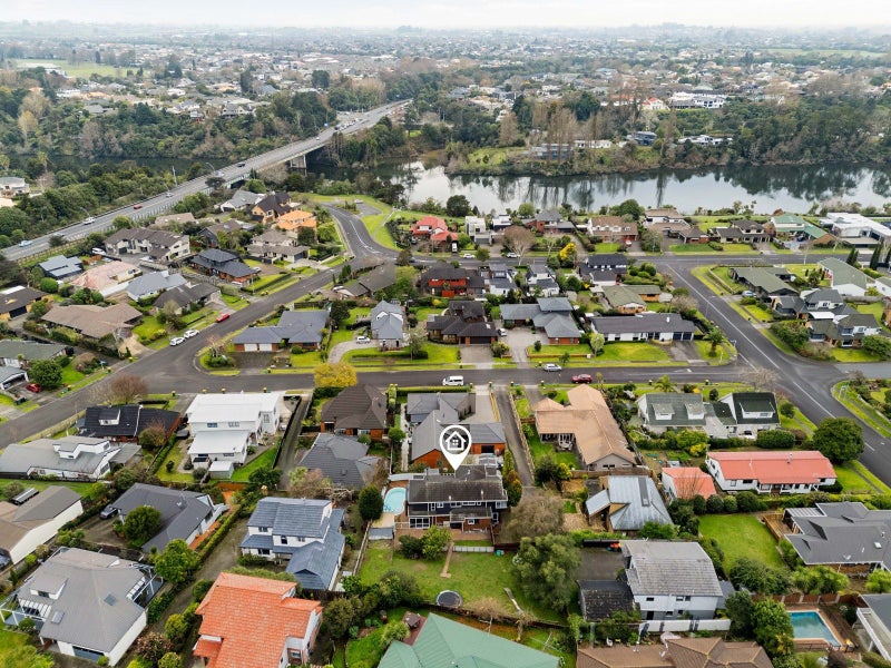 8 Burn-Murdoch Street, St Andrews, Hamilton - Carousel 3