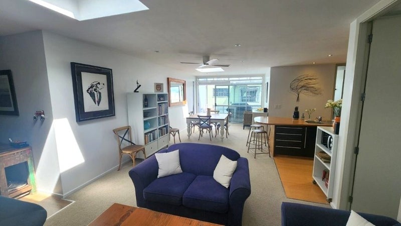 12/337 Jackson Street, Petone, Lower Hutt - Carousel 1